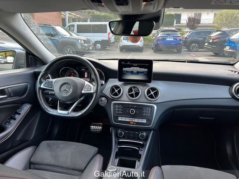 Auto Mercedes-Benz Cla Shooting Brake 200 D Premium 4Matic Usate A Salerno