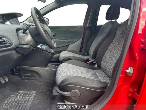 Auto Usate A Salerno | Lancia Ypsilon 1.0 70Cv Hybrid Silver