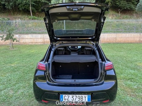 Auto Usate A Avellino | Peugeot 208 5P - Gt Hybrid 136 E-Dcs6
