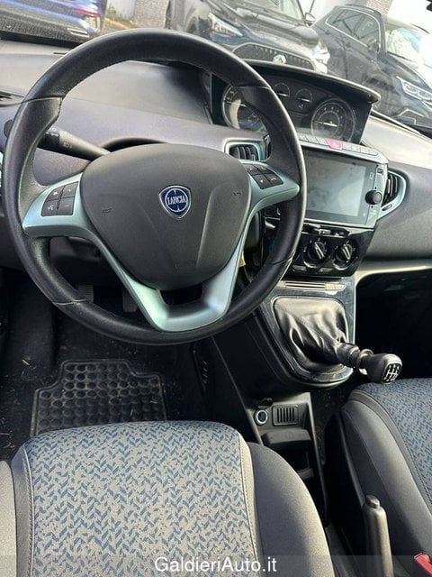 Auto Usate A Benevento | Lancia Ypsilon 1.0 Firefly 70 Cv Start&Amp;Stop Hybrid Gold