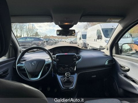 Auto Usate A Salerno | Lancia Ypsilon 1.0 Firefly 70 Cv Start&Amp;Stop Hybrid Gold