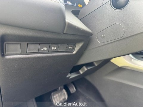 Auto Km0 A Salerno | Jeep Compass Nuova E-Hybrid First Edition 1.2 145Cv Ehybrid Fwd Edct6