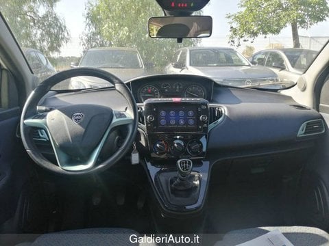 Auto Usate A Benevento | Lancia Ypsilon 1.0 Firefly 70 Cv Start&Amp;Stop Hybrid Gold