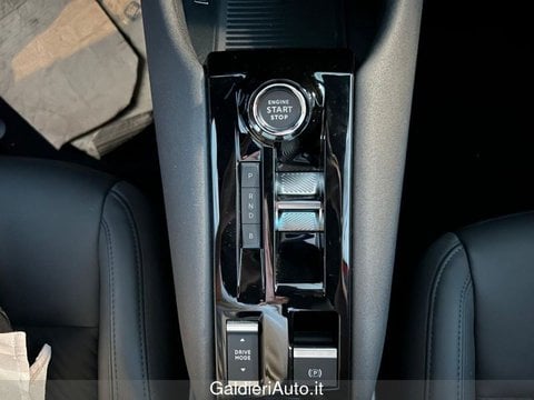 Auto Km0 A Avellino | Alfa Romeo Junior Elettrica Speciale Bev 156Cv