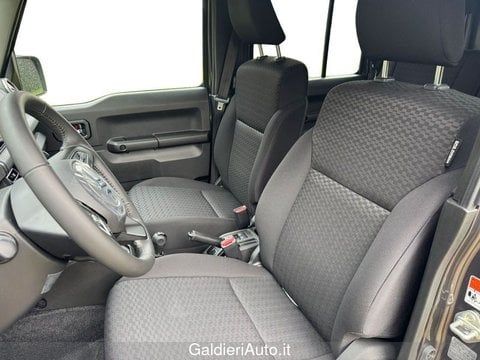 Auto Km0 A Salerno | Suzuki Jimny 1.5 Top 4Wd Allgrip Auto 5Porte