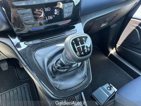 Auto Usate A Salerno | Lancia Ypsilon 1.0 Firefly 70 Cv Start&Amp;Stop Hybrid Platino