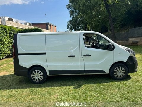 Auto Usate A Avellino | Nissan Nv300 27 2.0 Dci 120Cv L1H1