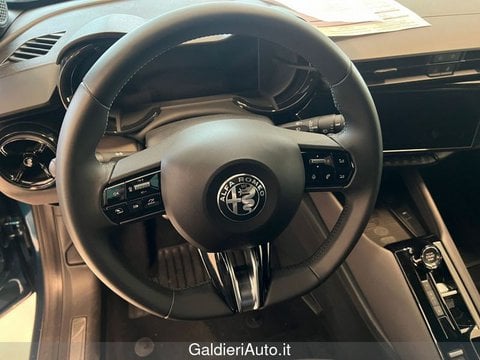 Auto Km0 A Avellino | Alfa Romeo Junior Elettrica Speciale Bev 156Cv Pack Techno Speciale