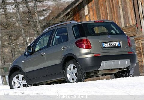 Auto Usate A Salerno | Fiat Sedici 1.9 Mjt Emotion 4X4 120Cv