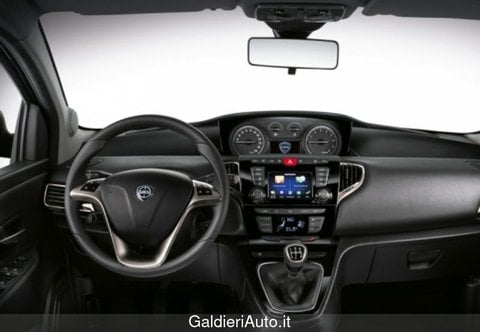 Auto Usate A Salerno | Lancia Ypsilon Iii 2015 1.0 Firefly Hybrid Gold S&S 70Cv