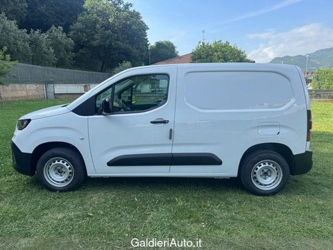 Auto Km0 A Avellino | Fiat Professional Doblò Van M 1.5 Diesel 100 Cv Manuale