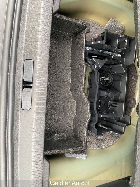 Auto Km0 A Salerno | Peugeot 2008 Allure Puretech 130 Eat8 S&Amp;S