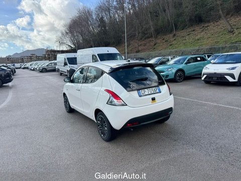Auto Usate A Salerno | Lancia Ypsilon 1.0 Firefly 70 Cv Start&Amp;Stop Hybrid Gold