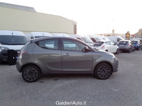 Auto Usate A Avellino | Lancia Ypsilon 1.0 Firefly 70Cv S&Amp;S Hybrid Gold