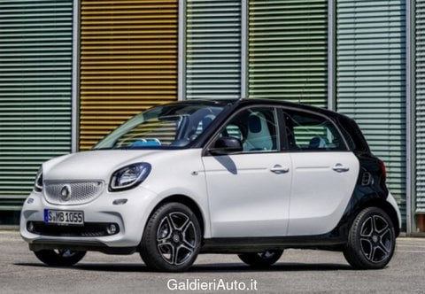 Auto Usate A Salerno | Smart Forfour Ii 2015 1.0 Passion 71Cv Twinamic