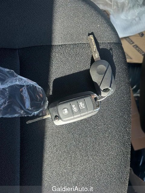 Auto Km0 A Salerno | Peugeot Boxer 333 L2H2 2.2 Bluehdi 140Cv S&Amp;S