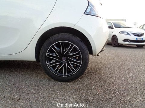 Auto Usate A Benevento | Lancia Ypsilon 1.0 Firefly 70 Cv Start&Amp;Stop Hybrid Gold