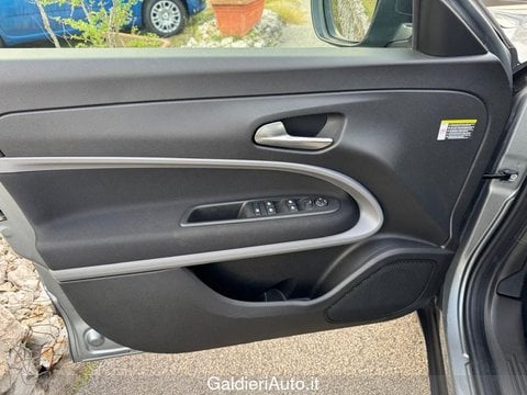 Auto Km0 A Salerno | Jeep Avenger E-Hybrid Mhev Longitude 1.2 100Cv Dct Mhe