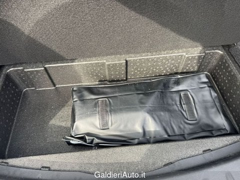 Auto Usate A Benevento | Jaguar E-Pace 2.0D I4 Mhev R-Dynamic Se Awd 163Cv Auto