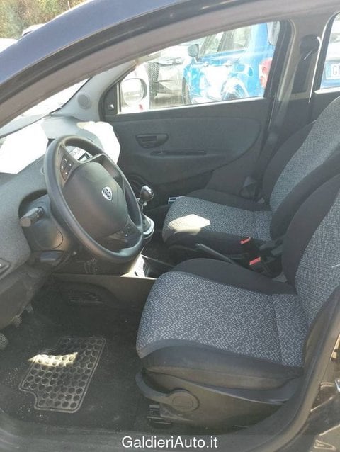 Auto Usate A Napoli | Lancia Ypsilon 1.0 70Cv Hybrid Silver