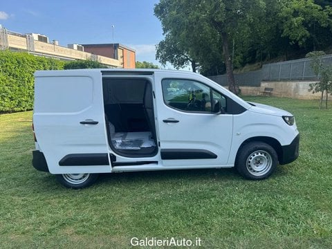 Auto Km0 A Avellino | Fiat Professional Doblò Van M 1.5 Diesel 100 Cv Manuale
