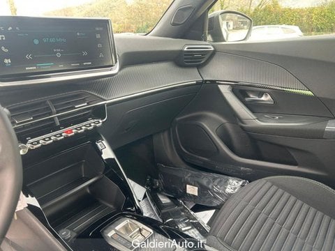 Auto Usate A Salerno | Peugeot 2008 Nuovo E- - Motore Elettrico 156Cv Active