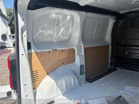 Auto Km0 A Benevento | Peugeot Expert Standard- 1.5 Bluehdi 120Cv S&Amp;S