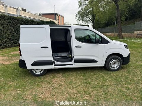Auto Km0 A Salerno | Fiat Professional Doblò Series 4 Van M 1.5 Diesel 100 Cv Manuale