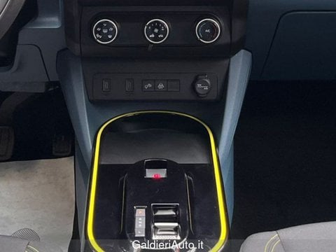 Auto Km0 A Salerno | Fiat Grande Panda Hybrid Icon 1.2 Hybrid 110Cv