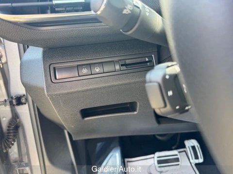 Auto Km0 A Salerno | Peugeot 3008 1.2 Hybrid 48V 136Cv Gt E-Dcs6