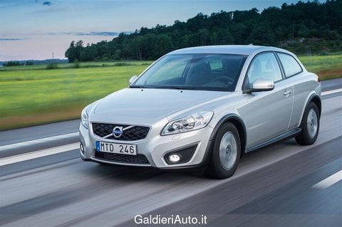 Auto Usate A Salerno | Volvo C30 2.0D Kinetic