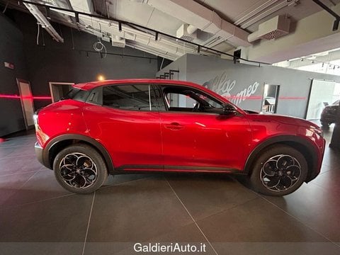 Auto Km0 A Avellino | Alfa Romeo Junior Elettrica Speciale Bev 156Cv