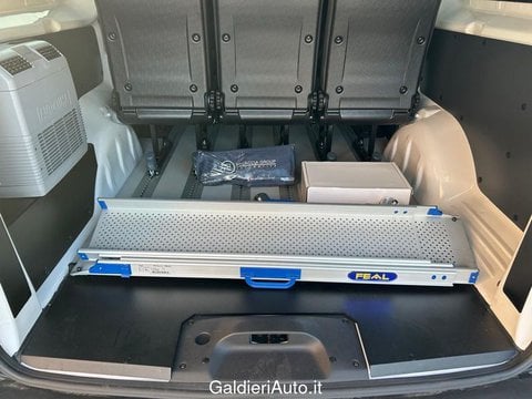 Auto Km0 A Benevento | Fiat Professional Scudo 9Posti Per Il Trasporto Persone Con Disabilità L3...