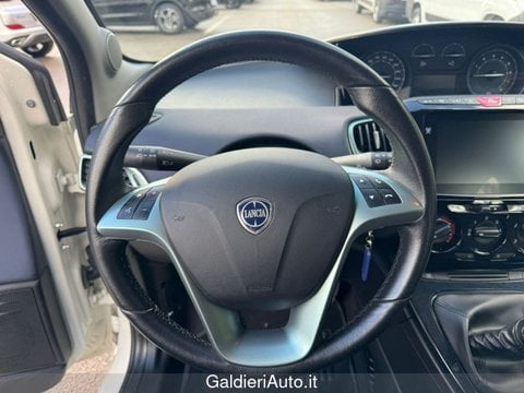 Auto Usate A Salerno | Lancia Ypsilon 1.0 Firefly 70 Cv Start&Amp;Stop Hybrid Gold
