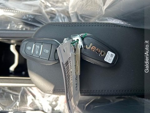 Auto Km0 A Avellino | Jeep Avenger E-Hybrid Mhev Summit 1.2 100Cv Dct Mhev