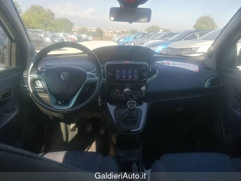 Auto Usate A Benevento | Lancia Ypsilon 1.0 Firefly 70 Cv Start&Amp;Stop Hybrid Gold