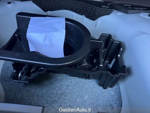 Auto Km0 A Salerno | Jeep Avenger Mhev Altitude 1.2 100Cv Dct Mhev