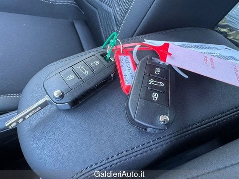Auto Km0 A Salerno | Jeep Avenger Mhev Altitude 1.2 100Cv Dct Mhev