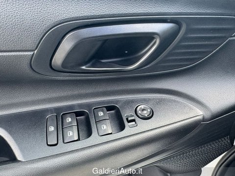 Auto Km0 A Salerno | Hyundai I20 1.0 T-Gdi Connectline Exterior Pack 90Cv Dct