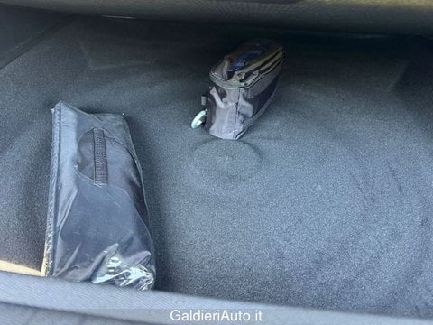 Auto Usate A Avellino | Peugeot 3008 Nuova Gt - Hybrid 145 E-Dcs6