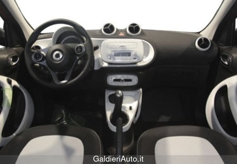 Auto Usate A Salerno | Smart Forfour Ii 2015 1.0 Passion 71Cv Twinamic