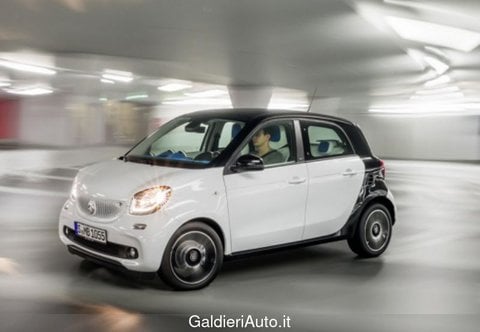 Auto Usate A Salerno | Smart Forfour Ii 2015 1.0 Passion 71Cv Twinamic