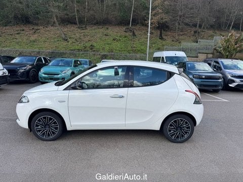 Auto Usate A Salerno | Lancia Ypsilon 1.0 Firefly 70 Cv Start&Amp;Stop Hybrid Gold