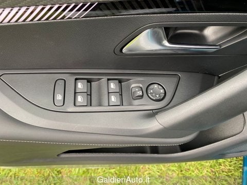 Auto Km0 A Avellino | Peugeot 2008 Allure Puretech 130 Eat8 S&Amp;S