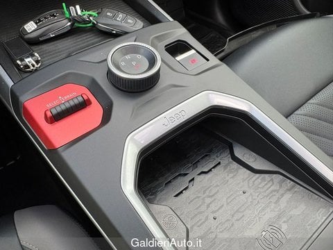 Auto Km0 A Avellino | Jeep Compass Nuova E-Hybrid First Edition 1.2 145Cv Ehybrid Fwd Edct6