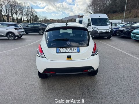 Auto Usate A Salerno | Lancia Ypsilon 1.0 Firefly 70 Cv Start&Amp;Stop Hybrid Gold