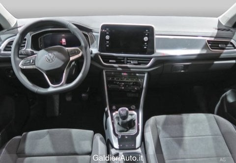 Auto Usate A Salerno | Volkswagen T-Roc I 2022 1.0 Tsi Life 110Cv