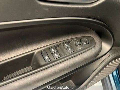 Auto Km0 A Avellino | Alfa Romeo Junior Elettrica Speciale Bev 156Cv Pack Techno Speciale