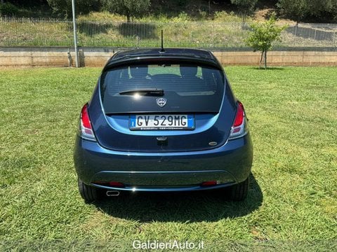 Auto Usate A Salerno | Lancia Ypsilon 1.0 Firefly 70 Cv Start&Amp;Stop Hybrid Platino