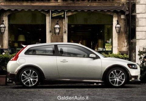 Auto Usate A Salerno | Volvo C30 2.0D Kinetic